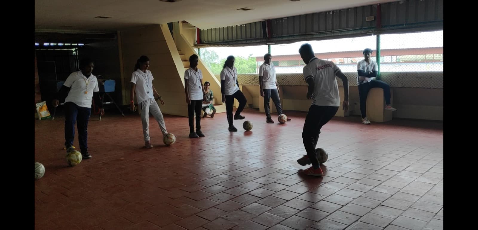 Teachers training through Sportsa's TPET certification. (photo 14)