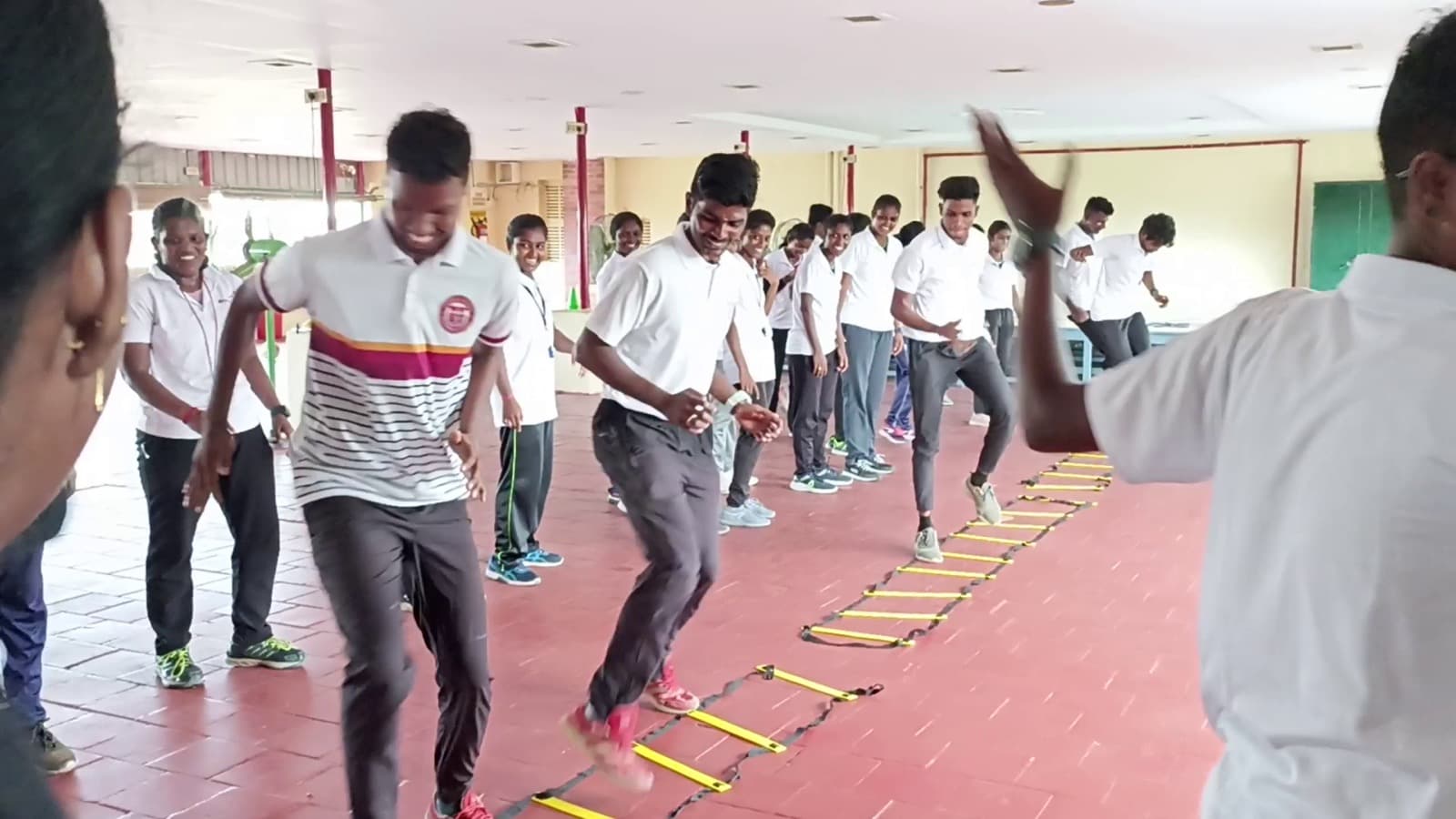 Teachers training through Sportsa's TPET certification. (photo 15)